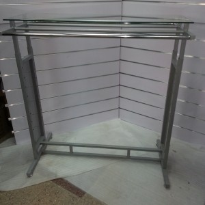 $120.000 perchero doble con vidrio 